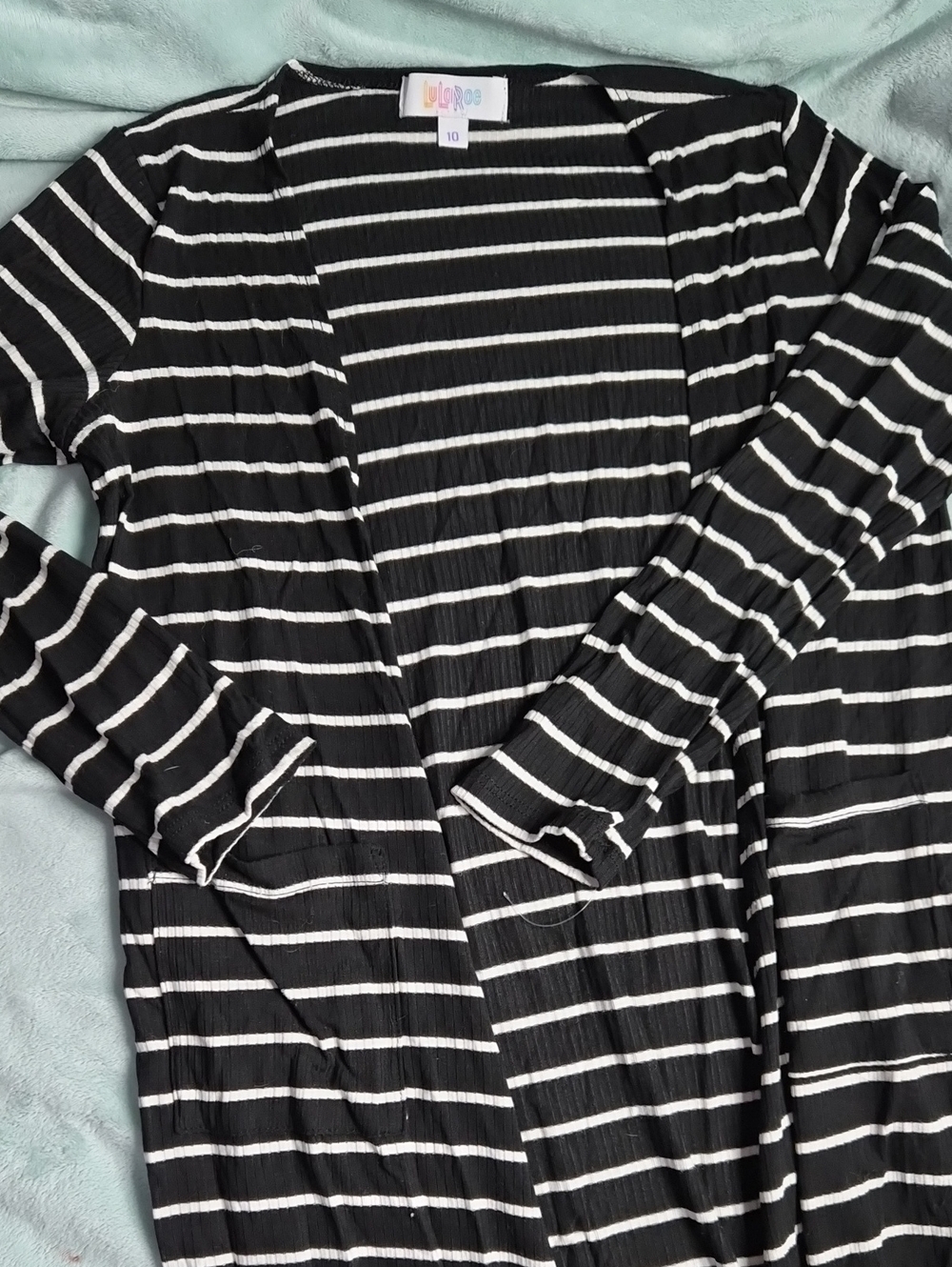 LuLaRoe Kids Sariah Black & White Striped Long Sleeve Ribbed&Stretchy Size 10